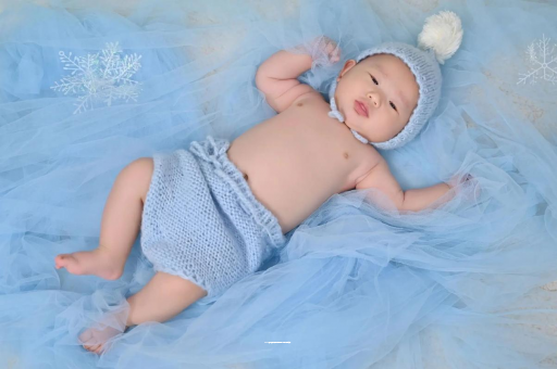 山东三月龄宝宝睡眠时间